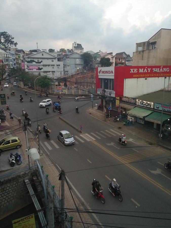 Thien Phuc Guesthouse Да Лат Екстериор снимка
